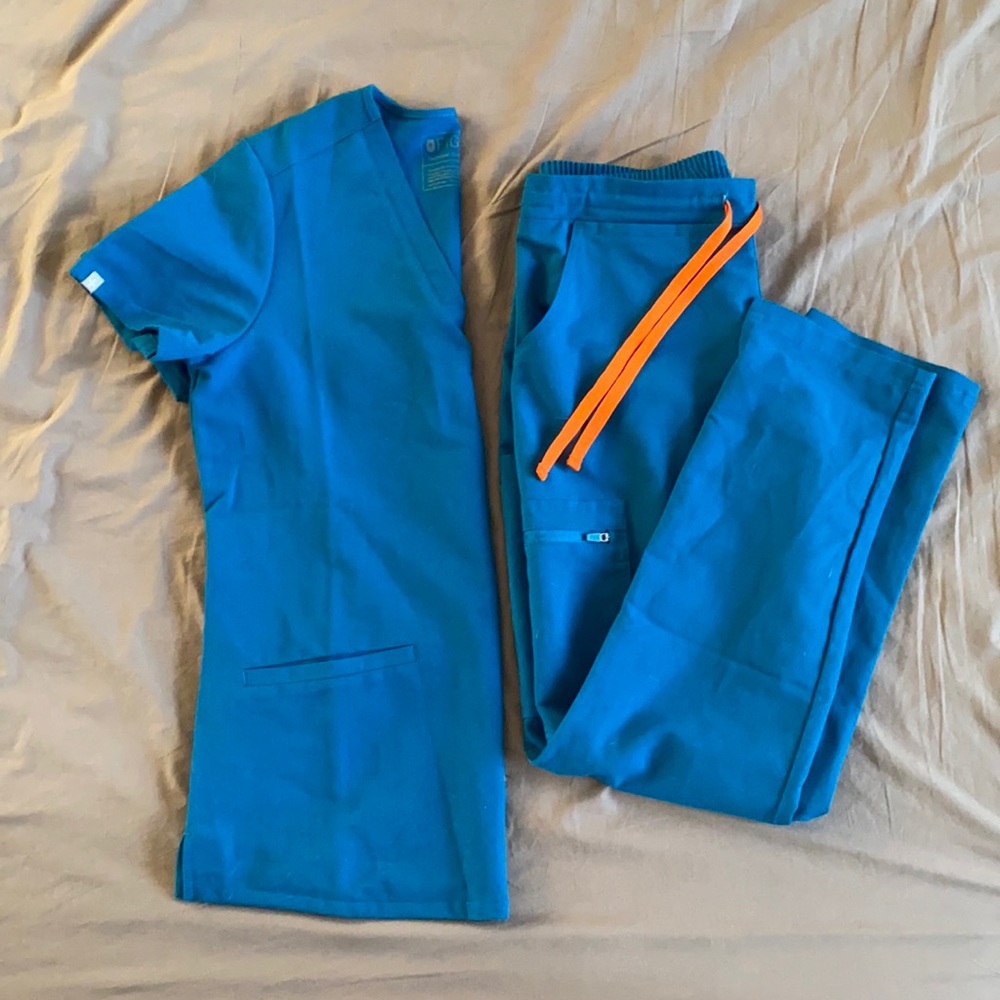 Figs Alps Blue Scrubs XS Casma XS Petite Yola